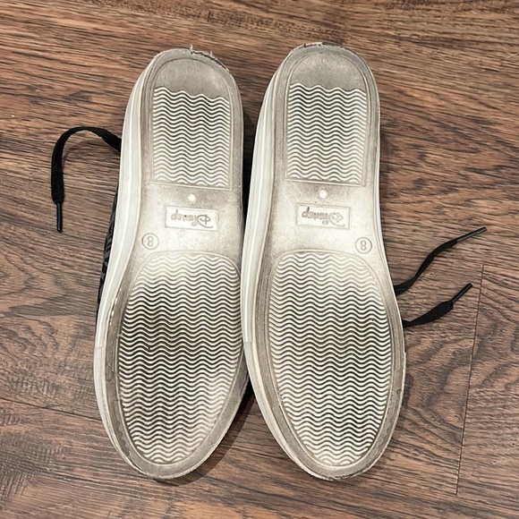 Disney Mickey Mouse sneakers - Picture 2 of 2